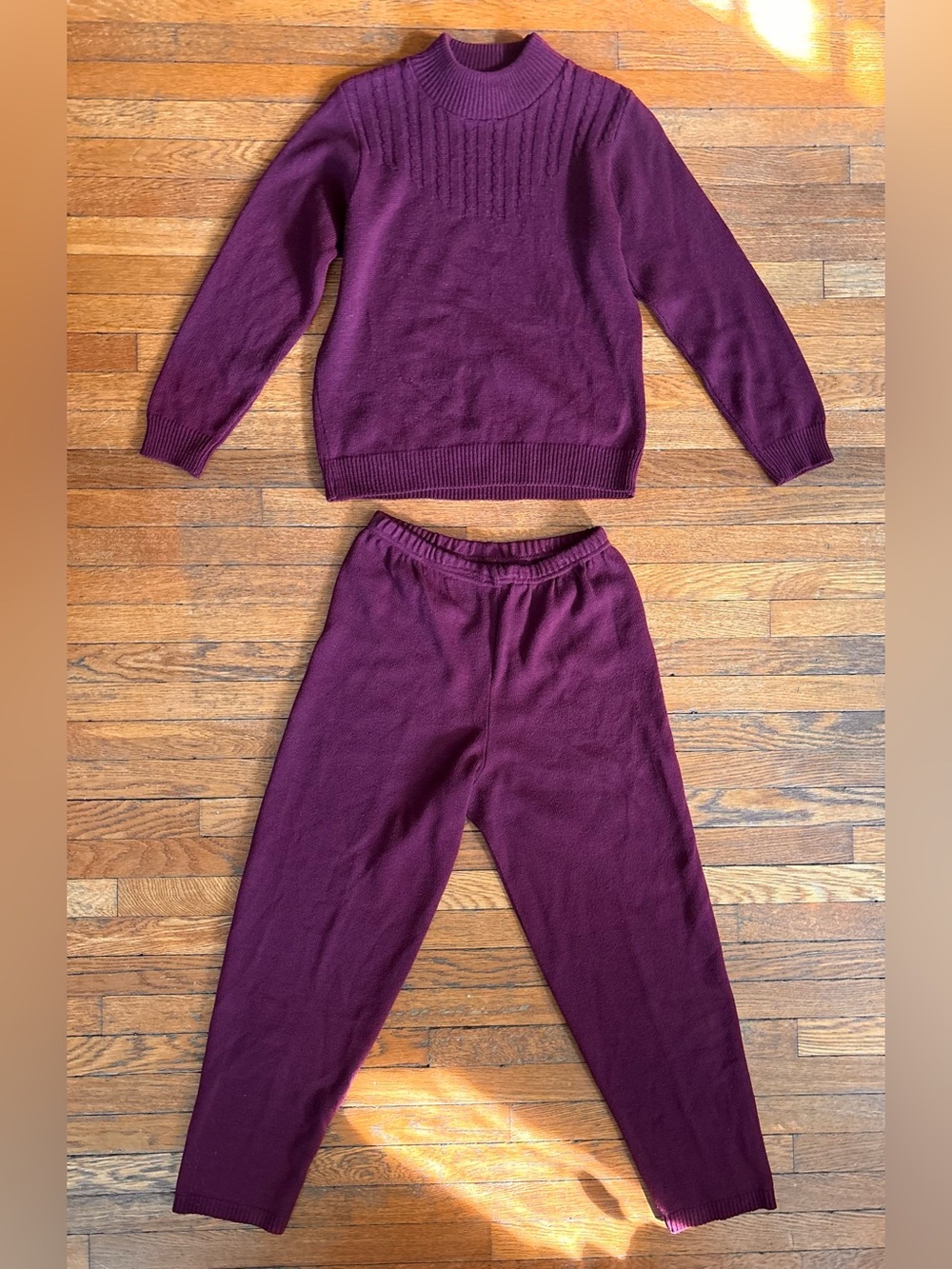 Cozy vintage Two-Piece Knit Set in Deep Plum